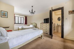 Photo 16- click for photo gallery